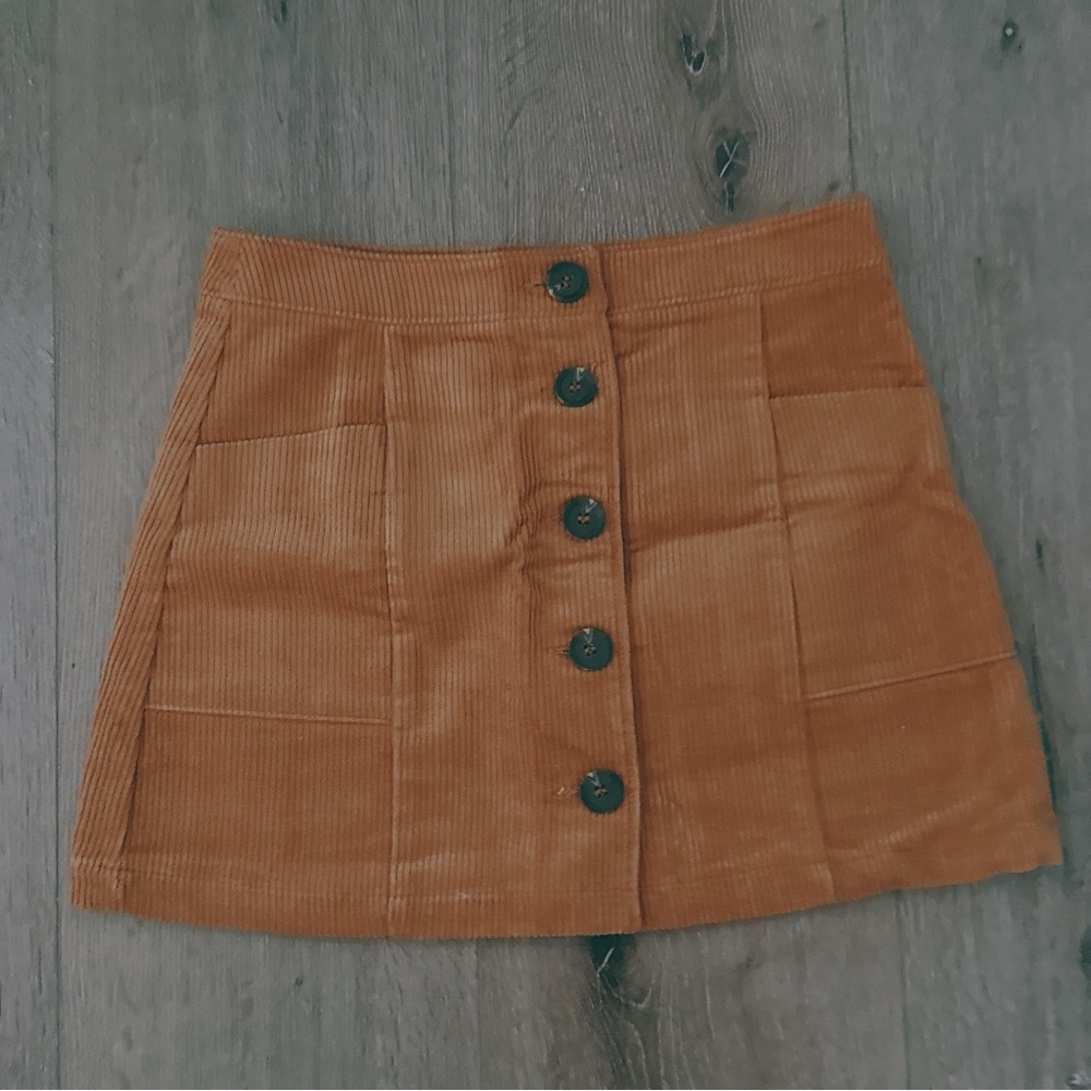 Forever 21 Button-Front Corduroy Mini Skirt in Tan